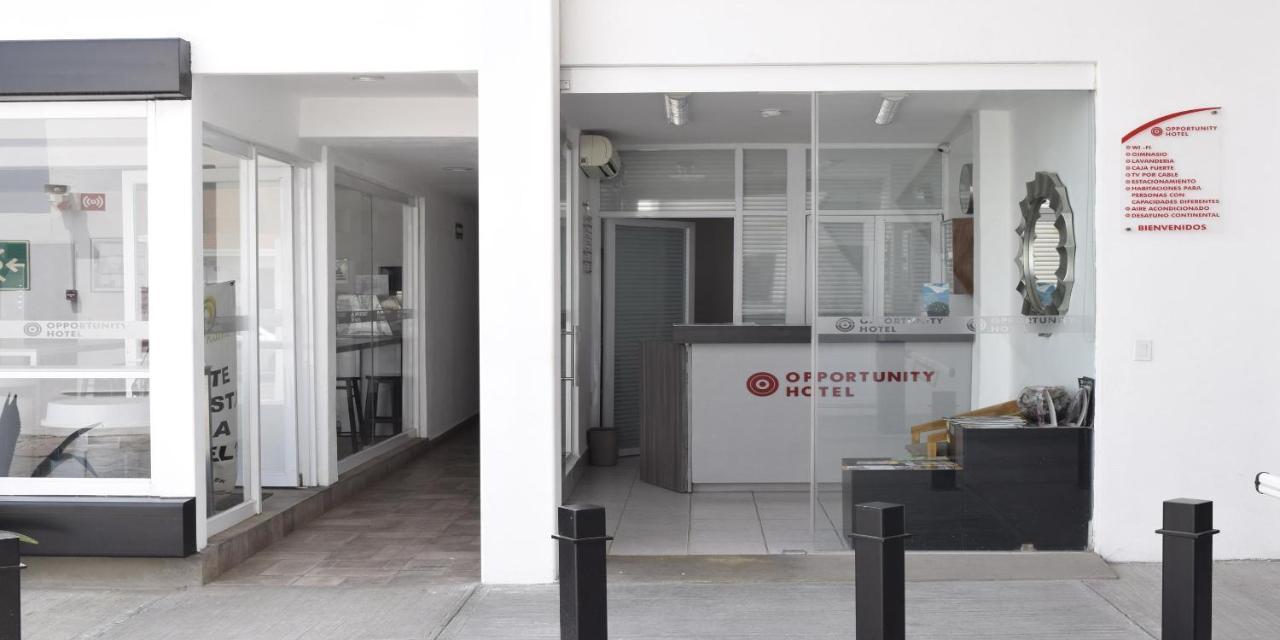 Opportunity Leon Hotel ภายนอก รูปภาพ