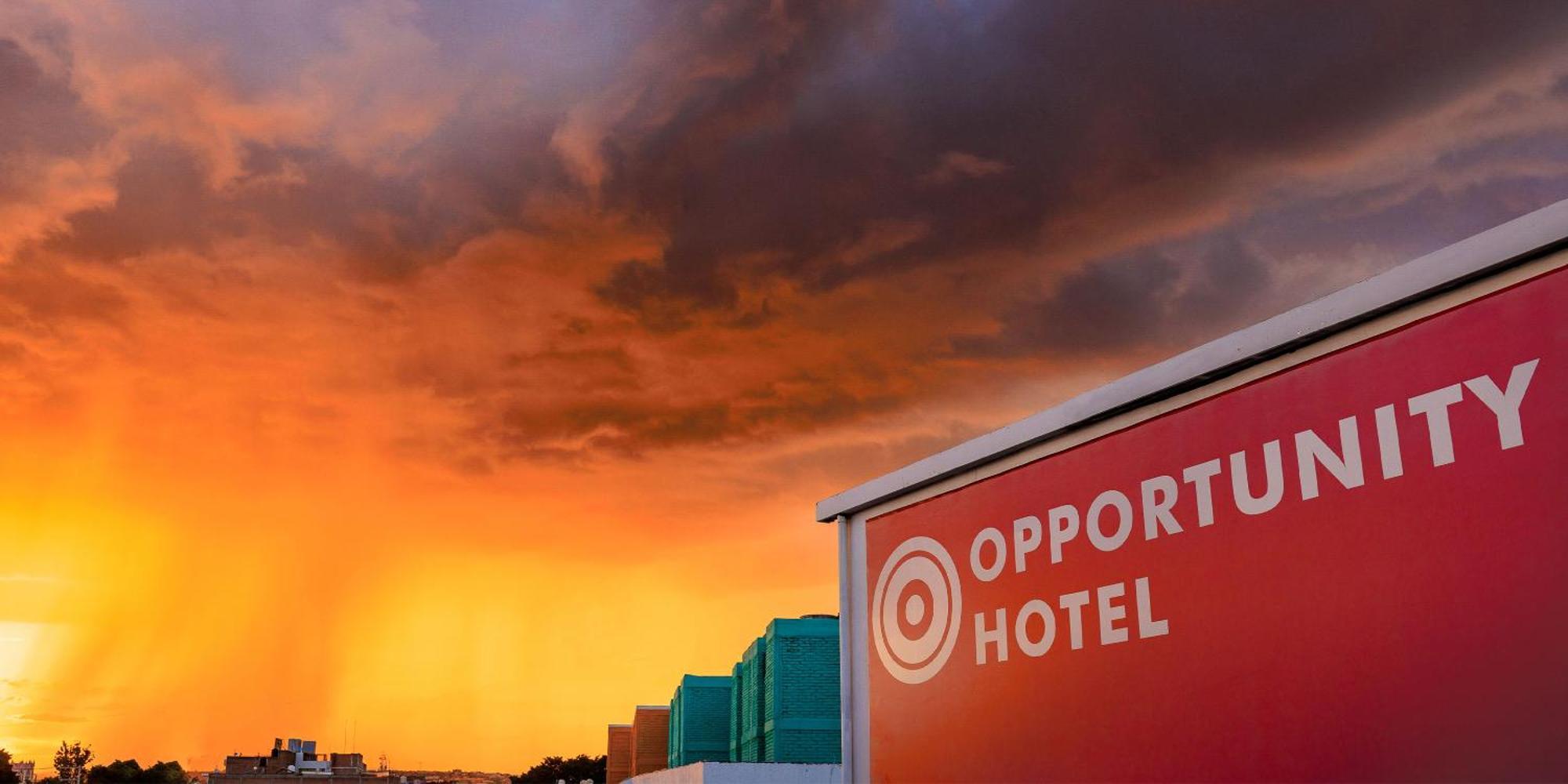 Opportunity Leon Hotel ภายนอก รูปภาพ